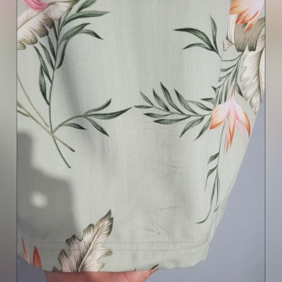 Island Traders Green Floral Tropical Women's Short Sleeve Button Blouse Size L - Picture 10 of 11
